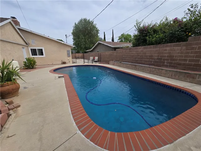 6683 Gross, West Hills, California 91307