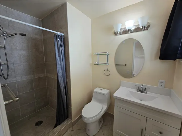 6683 Gross, West Hills, California 91307