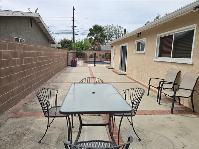 6683 Gross, West Hills, California 91307