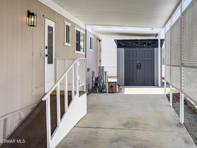 rear-entry-and-shed