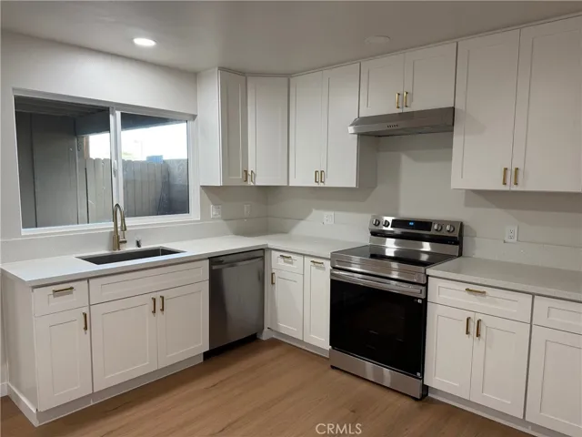 1321 S Standard, Santa Ana, California 92707