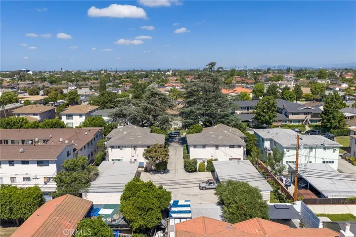 10516-10522 Arrington Avenue, Downey, California 90241
