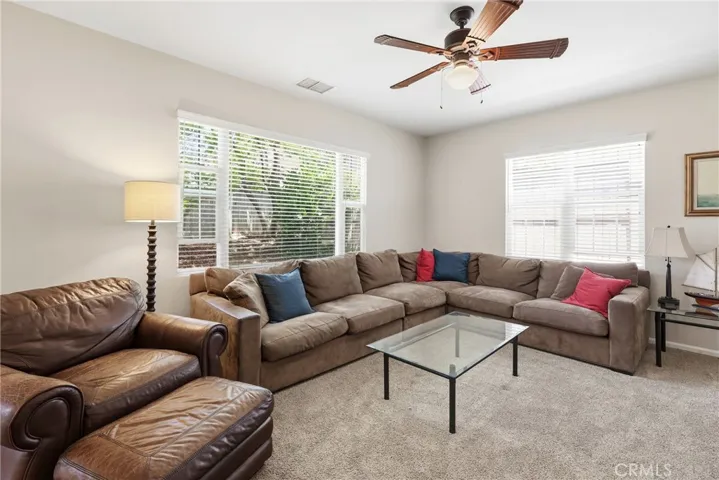 1721 Arthur Loop W W, Upland, California 91784