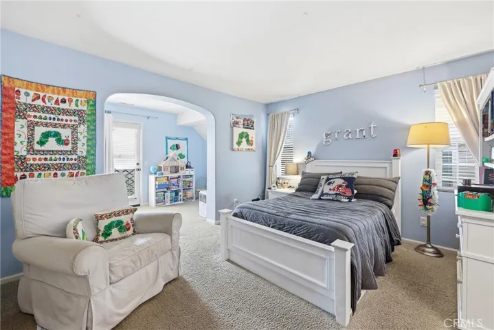 1721 Arthur Loop W W, Upland, California 91784