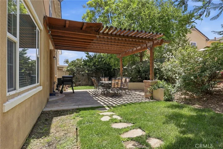1721 Arthur Loop W W, Upland, California 91784