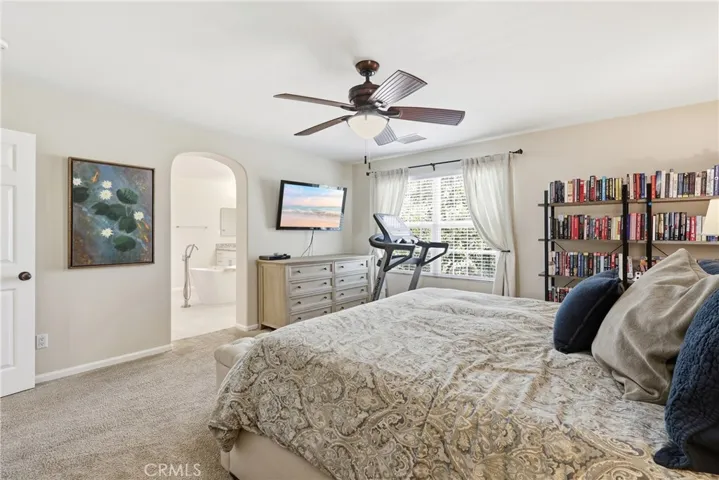 1721 Arthur Loop W W, Upland, California 91784