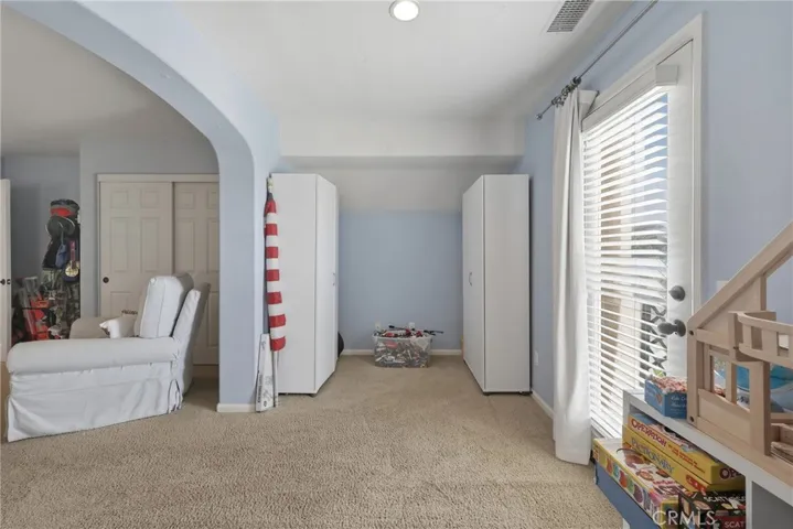 1721 Arthur Loop W W, Upland, California 91784