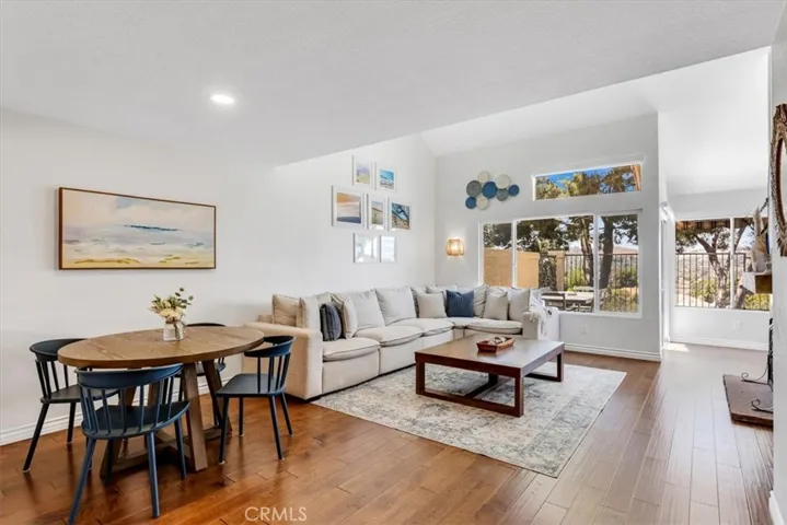 Dining & Living rooms flow openly together to create effortless entertaining options.