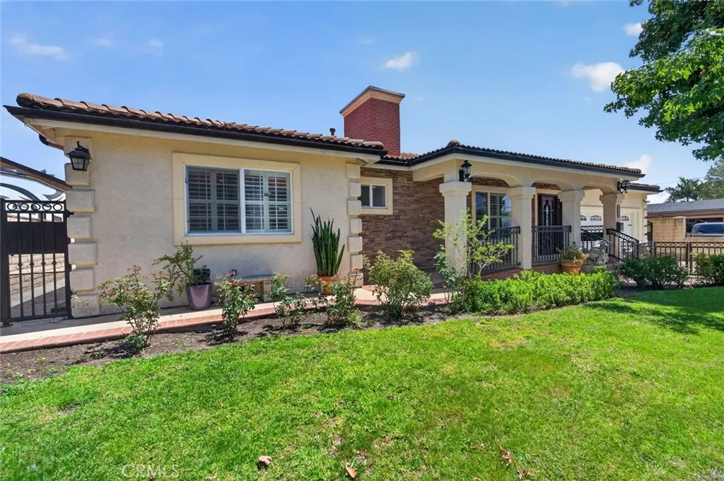 9112 Stoakes Avenue, Downey, California 90240 — photo 5