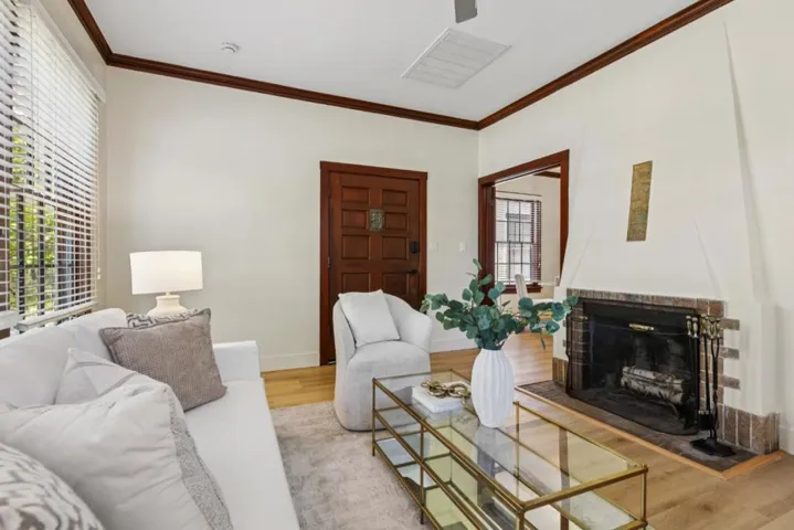762766 Hamilton Avenue, Palo Alto, California 94301