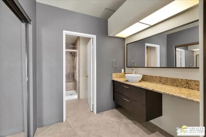 505 S Farrell Drive G42, Palm Springs, California 92264