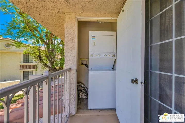 505 S Farrell Drive G42, Palm Springs, California 92264