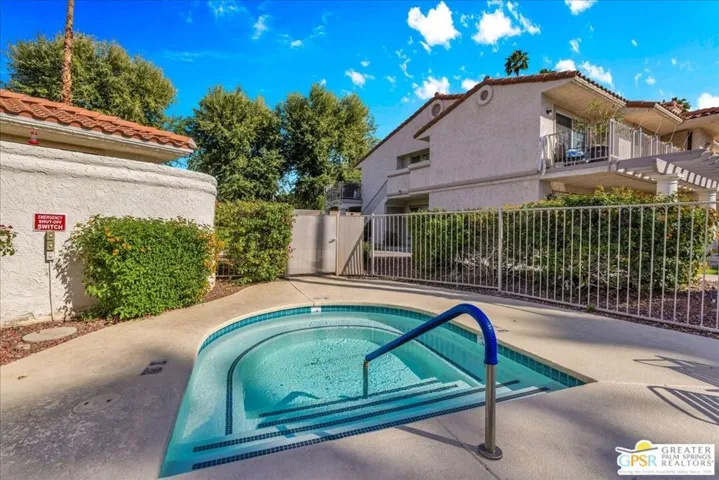 505 S Farrell Drive G42, Palm Springs, California 92264