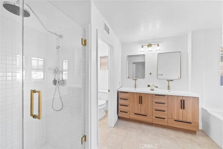 35 Via Encanto, Rancho Santa Margarita, California 92688