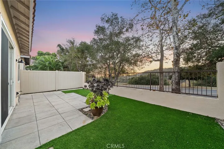 35 Via Encanto, Rancho Santa Margarita, California 92688