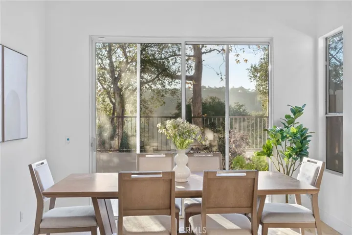 35 Via Encanto, Rancho Santa Margarita, California 92688