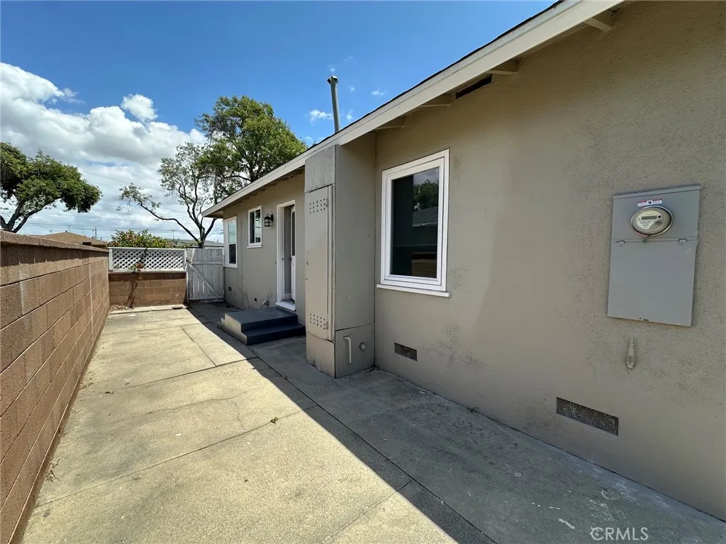 Side yard