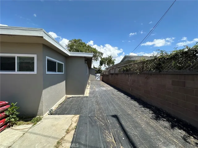 Side yard