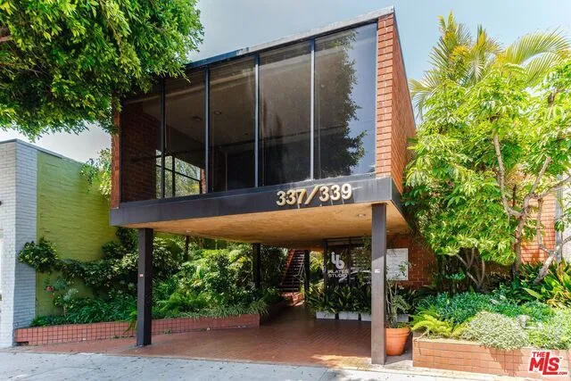 337 S Robertson Boulevard 103, Beverly Hills, California 90211