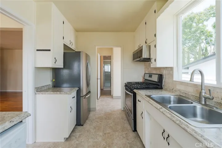 29119 S Highmore, Rancho Palos Verdes, California 90275