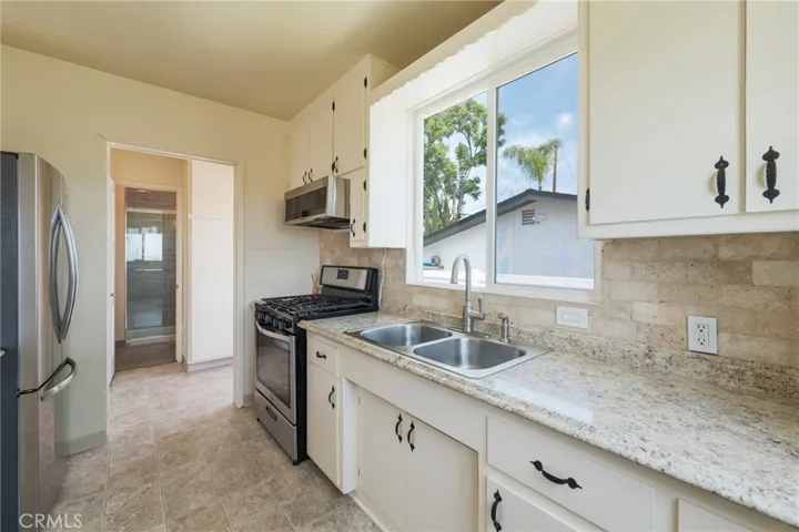 29119 S Highmore, Rancho Palos Verdes, California 90275