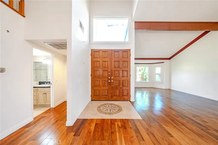 2148 Seaview, Fullerton, California 92833