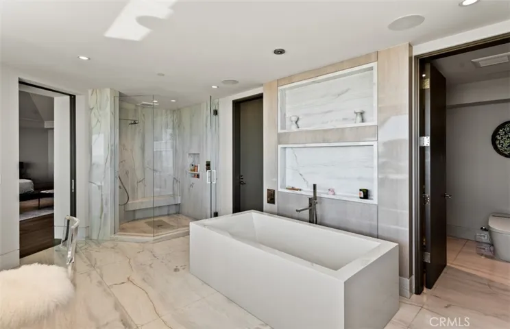 2928 Ocean, Corona Del Mar, California 92625