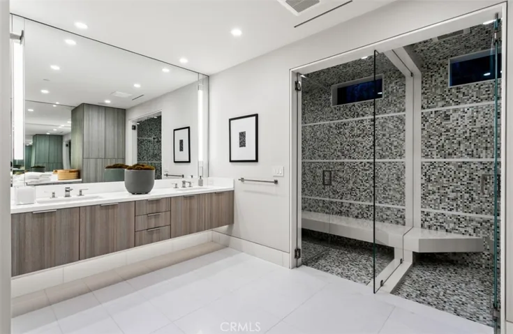 2928 Ocean, Corona Del Mar, California 92625