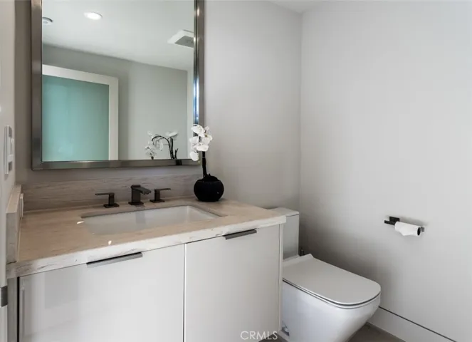 2928 Ocean, Corona Del Mar, California 92625