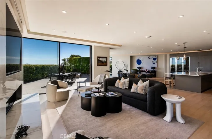 2928 Ocean, Corona Del Mar, California 92625