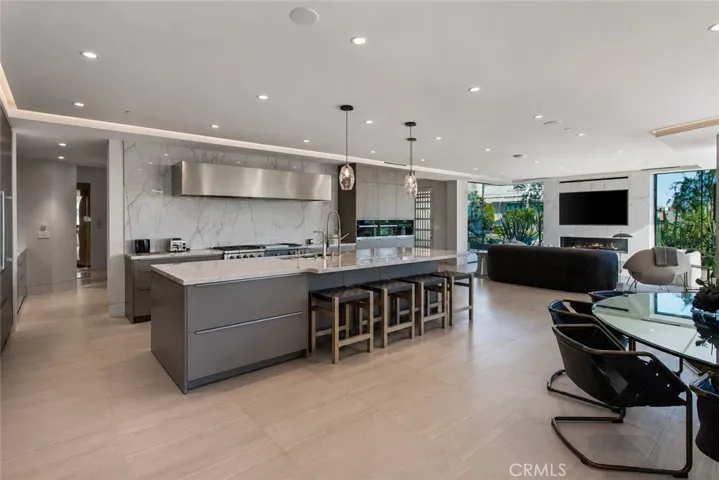 2928 Ocean, Corona Del Mar, California 92625