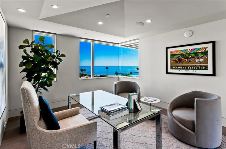 Upstairs Office / Bedroom