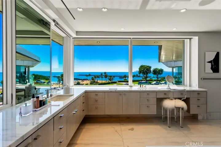 2928 Ocean, Corona Del Mar, California 92625