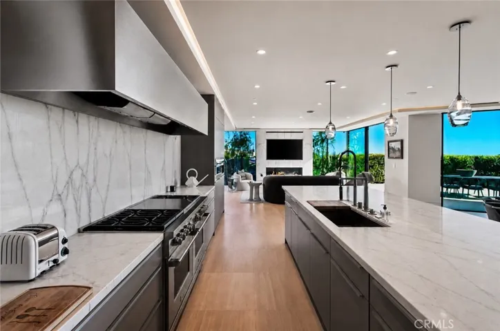 2928 Ocean, Corona Del Mar, California 92625