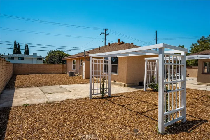 17821 Fairhaven Avenue, North Tustin, California 92705