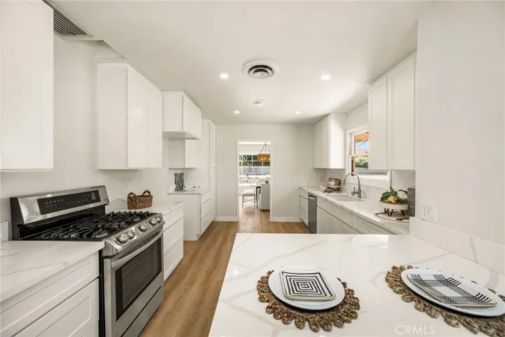 17821 Fairhaven Avenue, North Tustin, California 92705