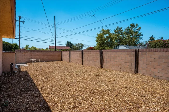 17821 Fairhaven Avenue, North Tustin, California 92705