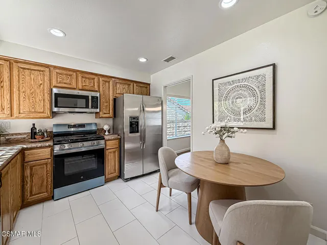 cFamily and Kitchen6