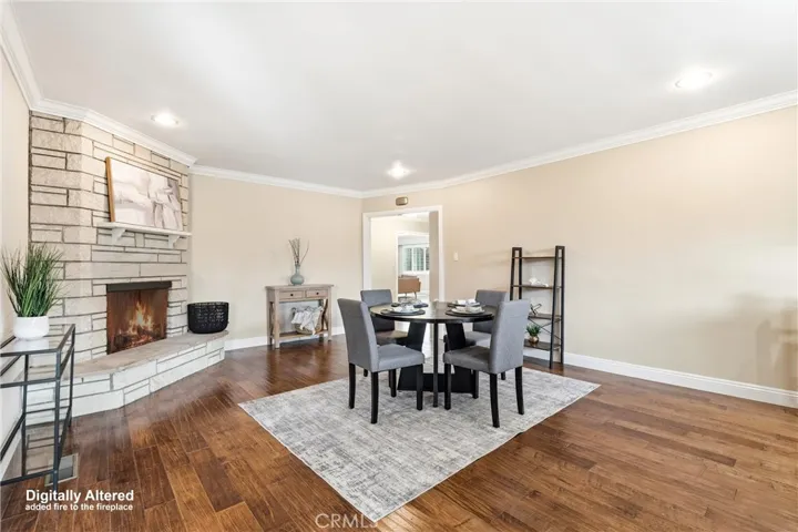 family/dining room