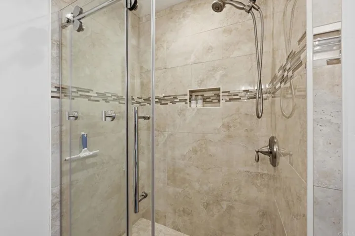En suite