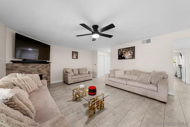 1476 Gustavo St. B, El Cajon, California 92019