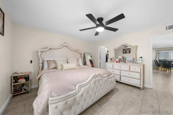 1476 Gustavo St. B, El Cajon, California 92019