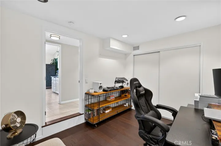 Bedroom/Office off of kitchen