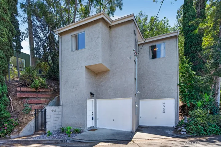 4542 San Andreas, Los Angeles, California 90065