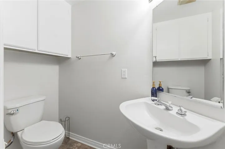 7543 W Liberty, Fontana, California 92336