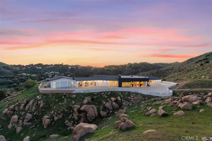 109 Buckskin Road, Bell Canyon, California 91307