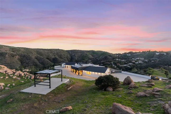 109 Buckskin Road, Bell Canyon, California 91307