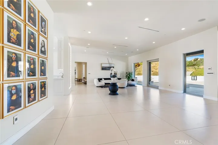 109 Buckskin Road, Bell Canyon, California 91307