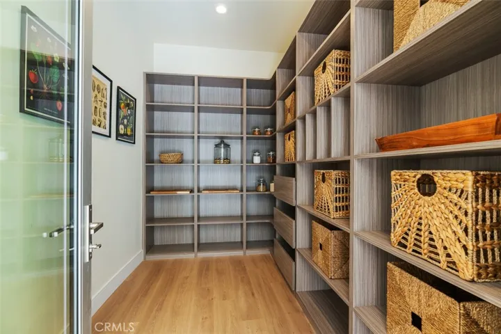 109 Buckskin Road, Bell Canyon, California 91307