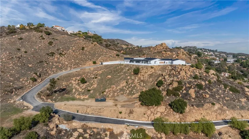 109 Buckskin Road, Bell Canyon, California 91307